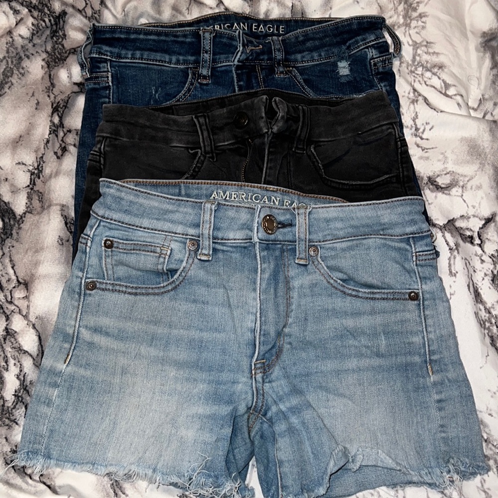 American Eagle Size 2 Shorts